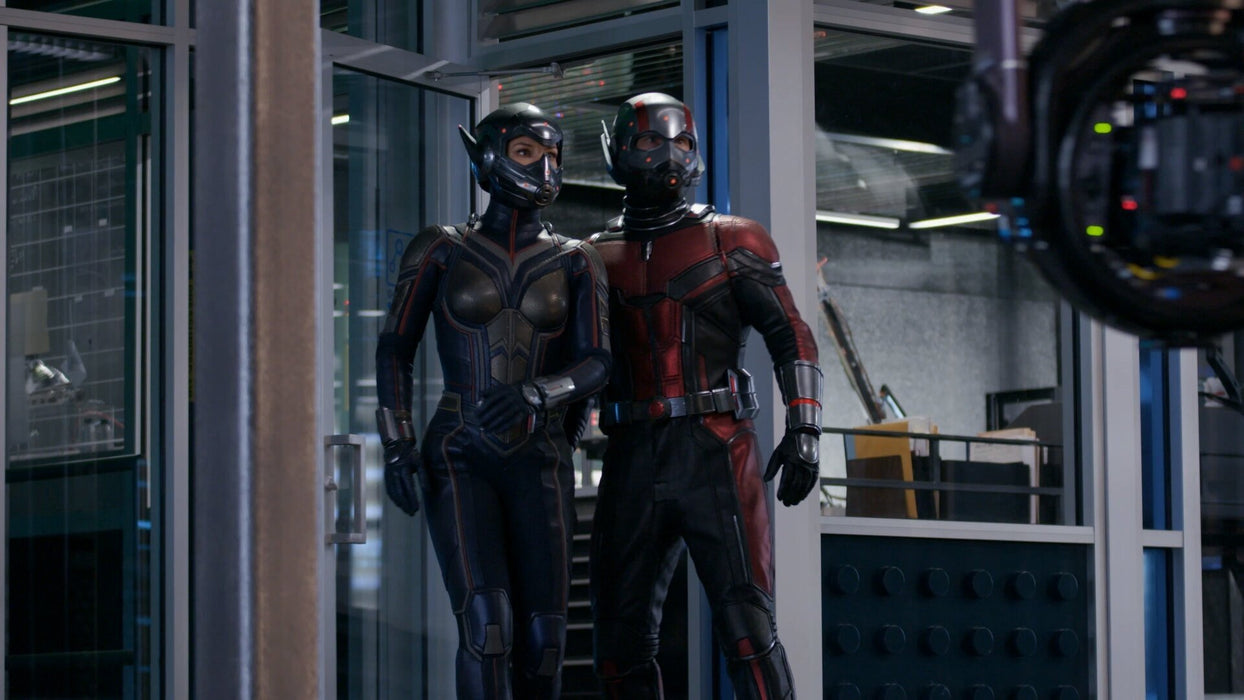Marvel's Ant-Man and The Wasp [3D + 2D Blu-Ray]