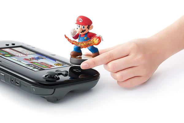 amiibo Super Smash Bros. Series Figure (Bayonetta) for Wii U, New 3DS, New  3DS LL / XL, SW