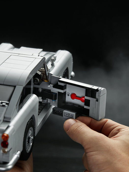 LEGO Creator Expert: James Bond Aston Martin DB5 - 1295 Piece Building Kit [LEGO, #10262]