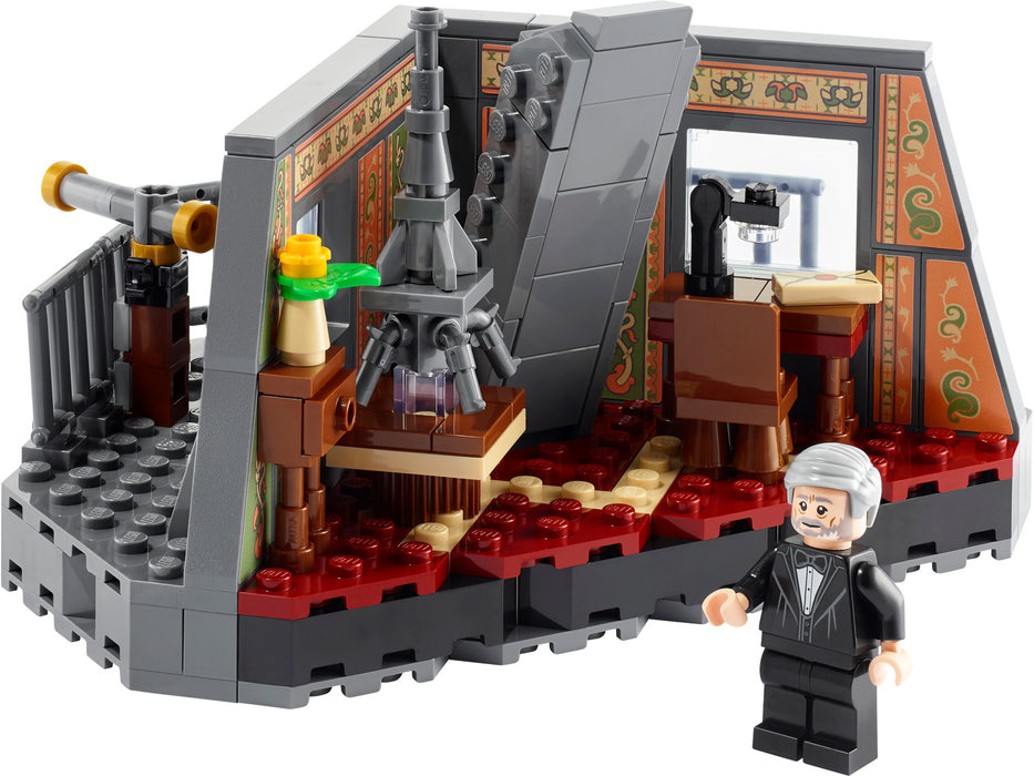 LEGO Eiffel’s Apartment - 228 Piece Building Kit [LEGO, #40579, Ages 18+]