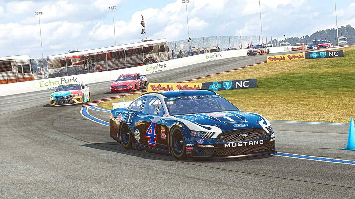 NASCAR Heat 4 [PlayStation 4]