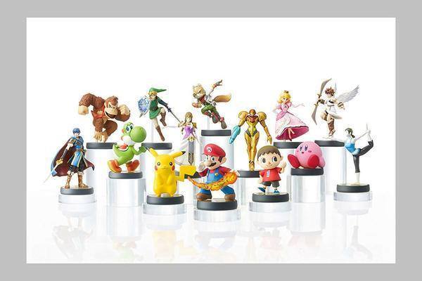 Cat Mario and Cat Peach amiibo are now available to pre-order