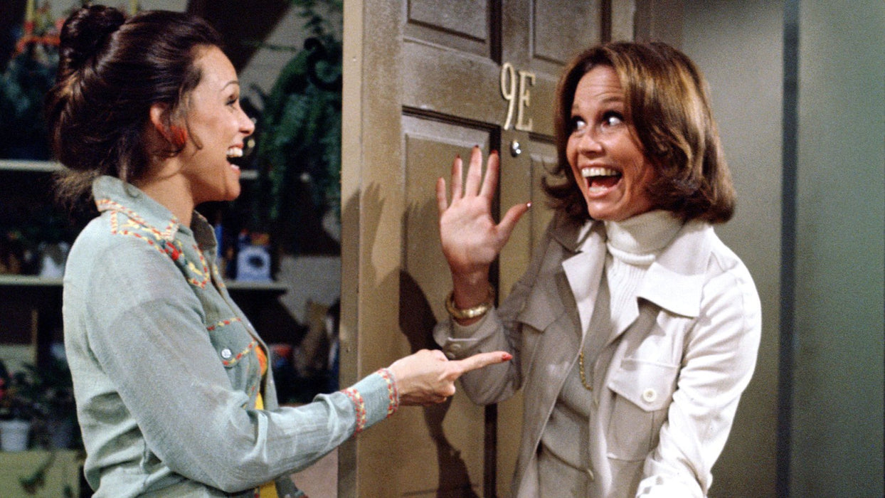 The Mary Tyler Moore Show: The Complete Seasons 1-7 [DVD Box Set]